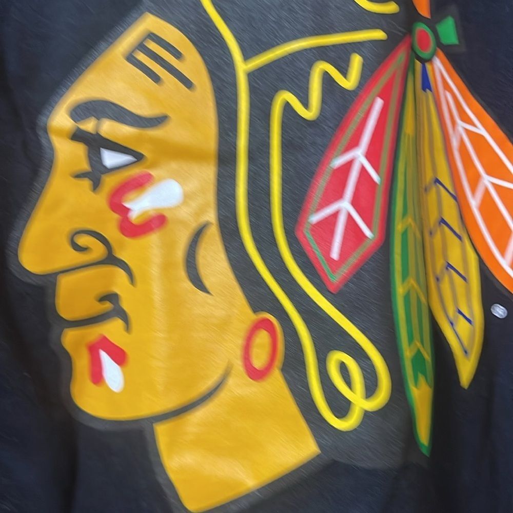 Fanatics Black Chicago Blackhawks Short Sleeve Tee size small #19 Toews - Picture 3 of 5